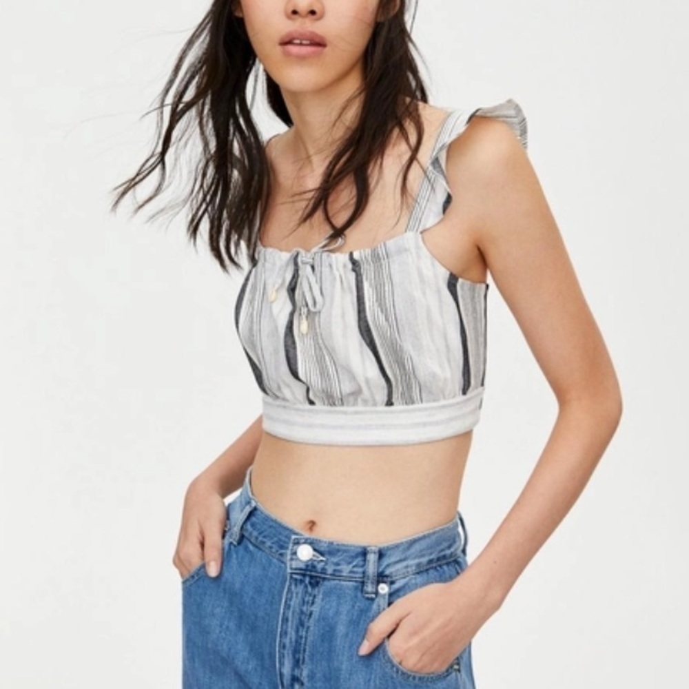 Pull & Bear Linen Blend Crop Top